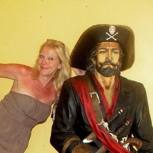 Meet your Posher, Sandra